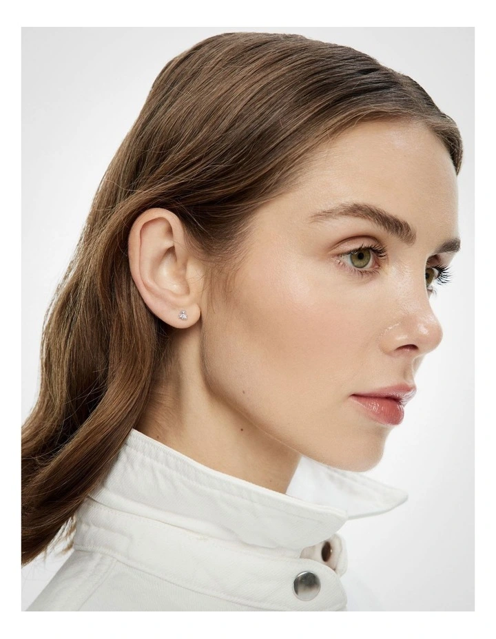 Willa Stud Earrings in Silver image 2