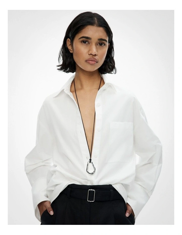 Sloane Necklace in Silver image 2