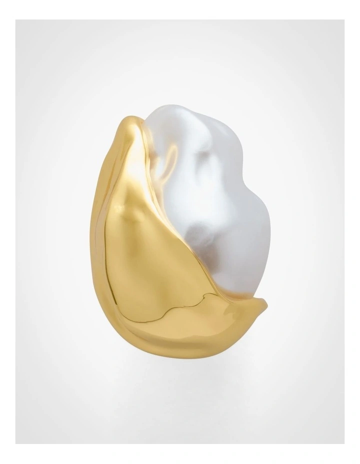 Audrey Pearl Stud Earrings in Gold image 3