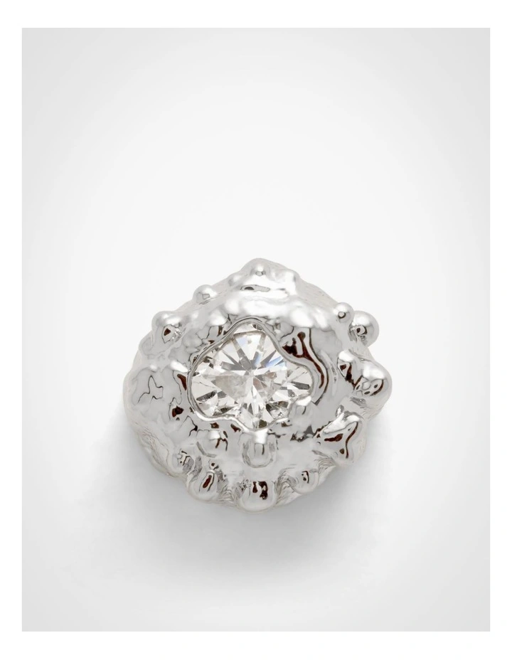 Clea Stud Earrings in Silver image 3