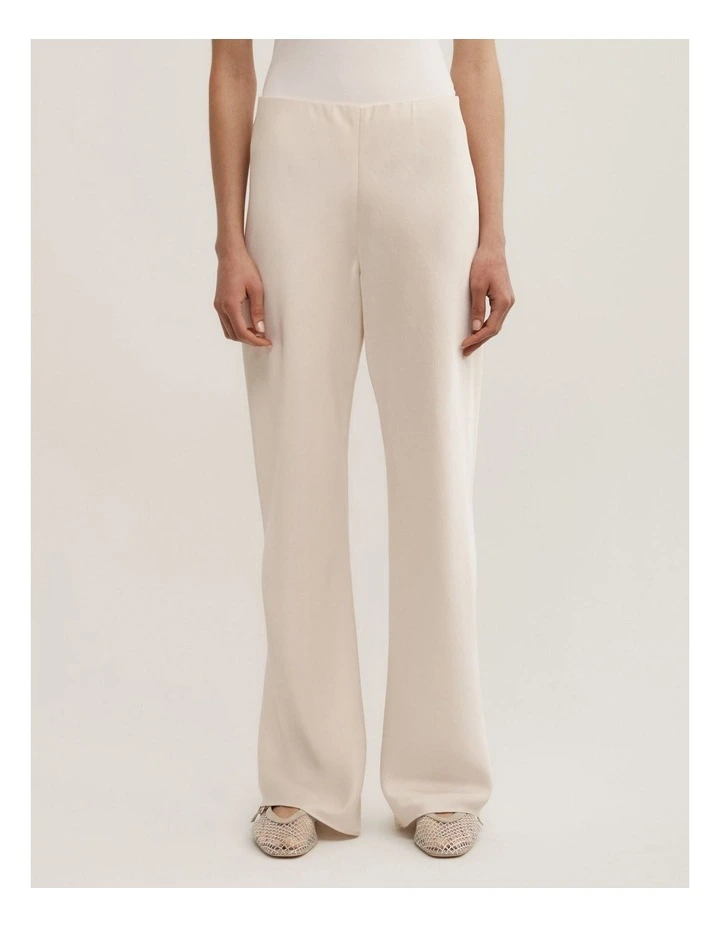 Clean Bias Pants in Chalk image 2