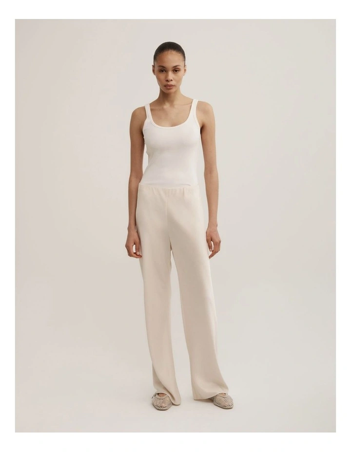 Clean Bias Pants in Chalk image 3