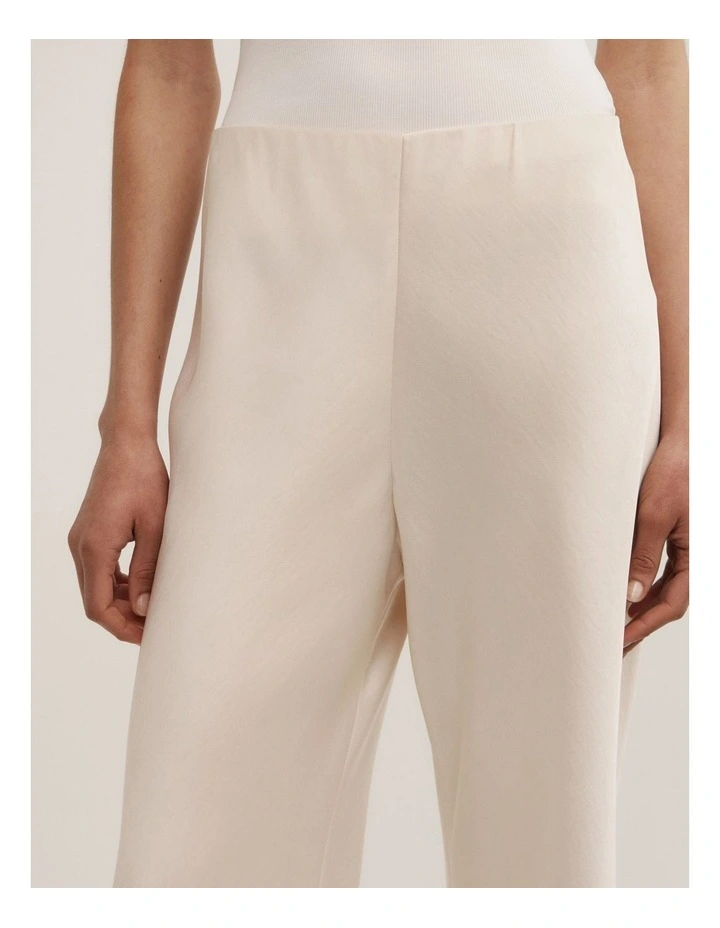 Clean Bias Pants in Chalk image 4