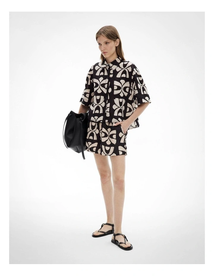 Short Sleeve Printed Linen Shirt in Black Tile Print image 2