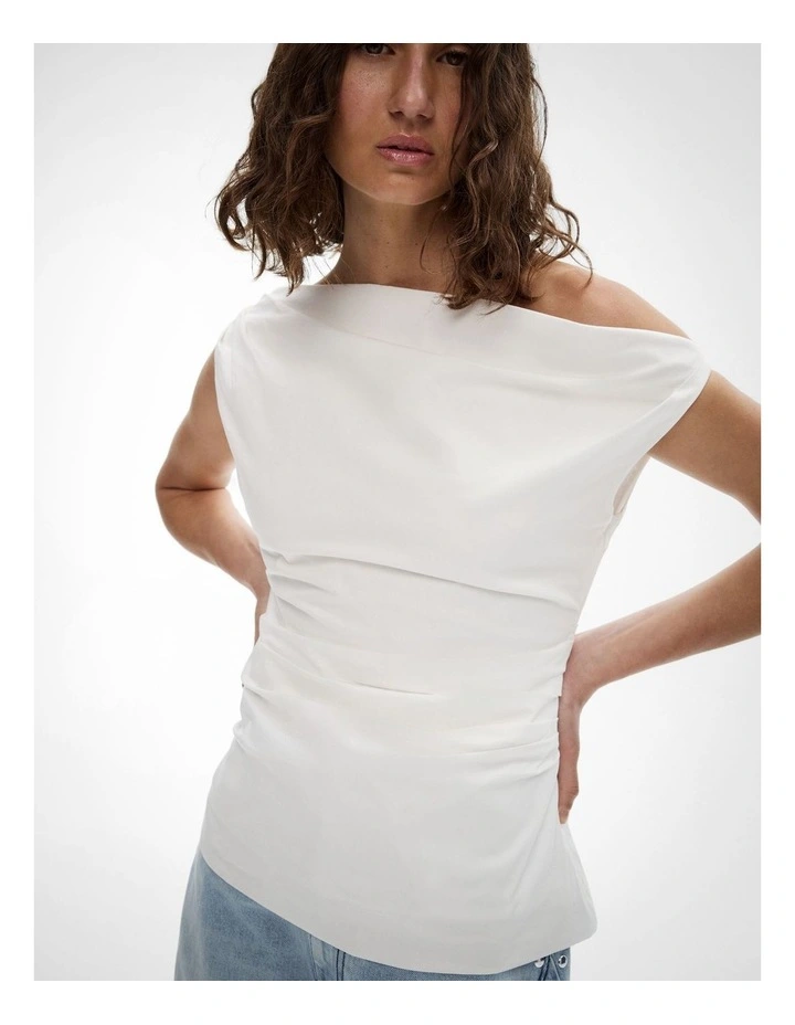 Asymmetric Shoulder Top in Fresh White image 3