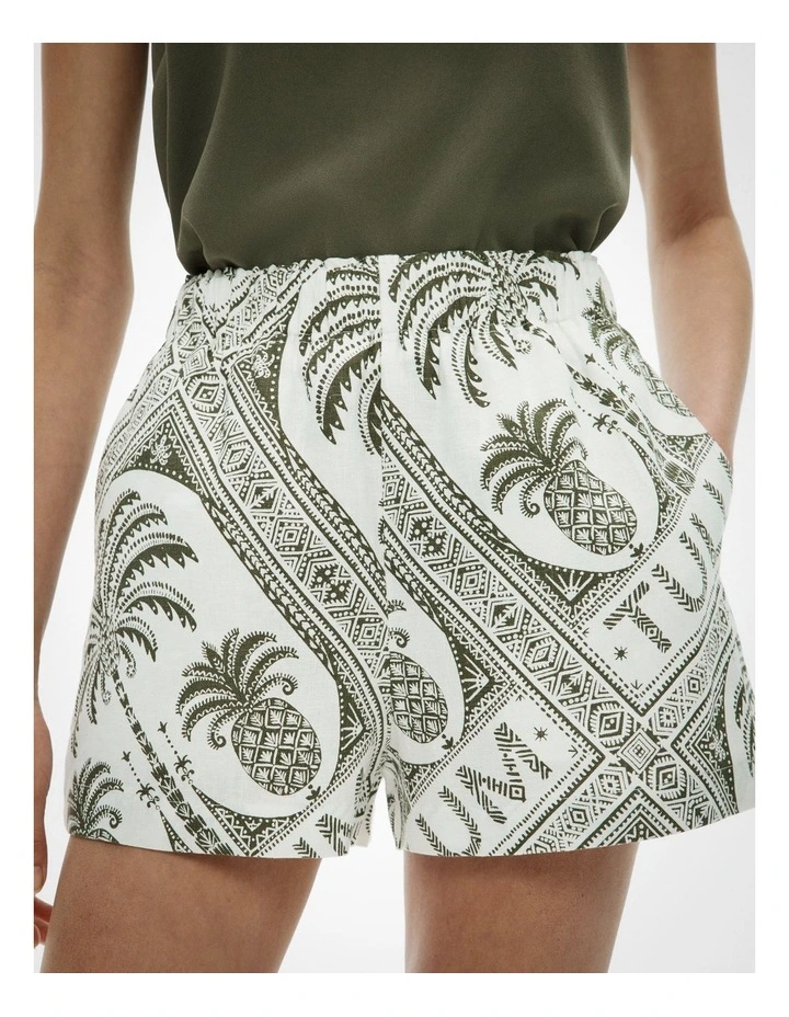 Printed Linen Shorts in Tulum Print image 3