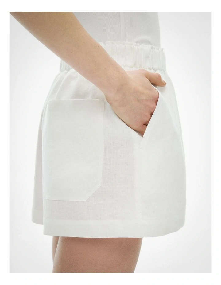 Pull On Linen Shorts in Fresh White image 3