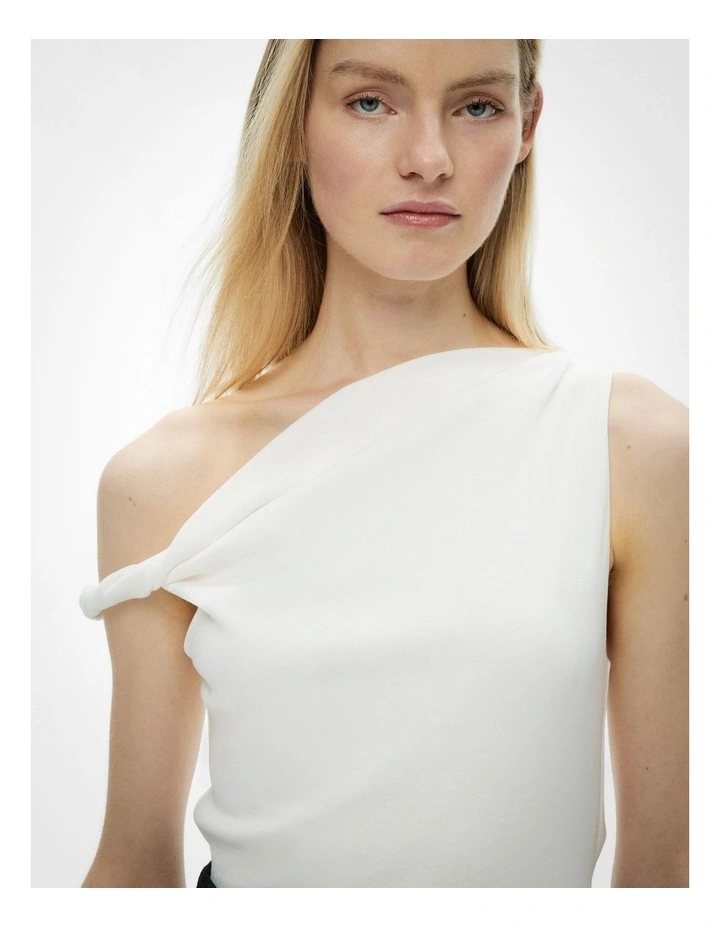 Twist Asymmetric Top in Fresh White image 3
