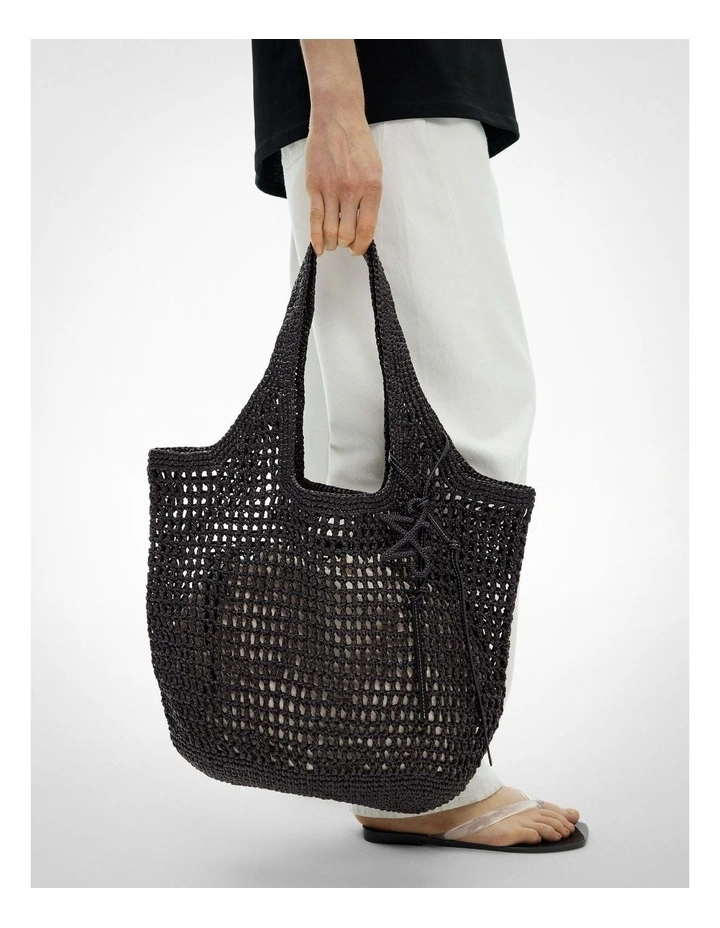 Lisa Tote Bag in Black image 7