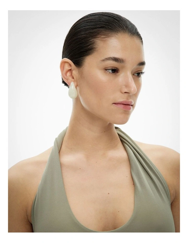 Kai Resin Earrings in Cream image 2