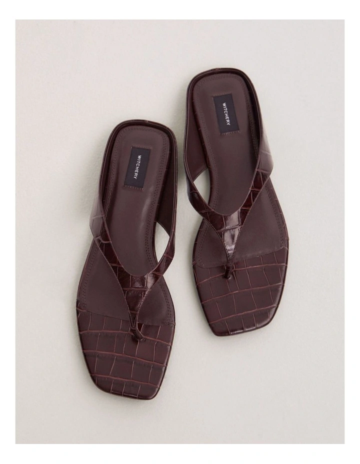 Elana Slides in Bitter Chocolate image 6