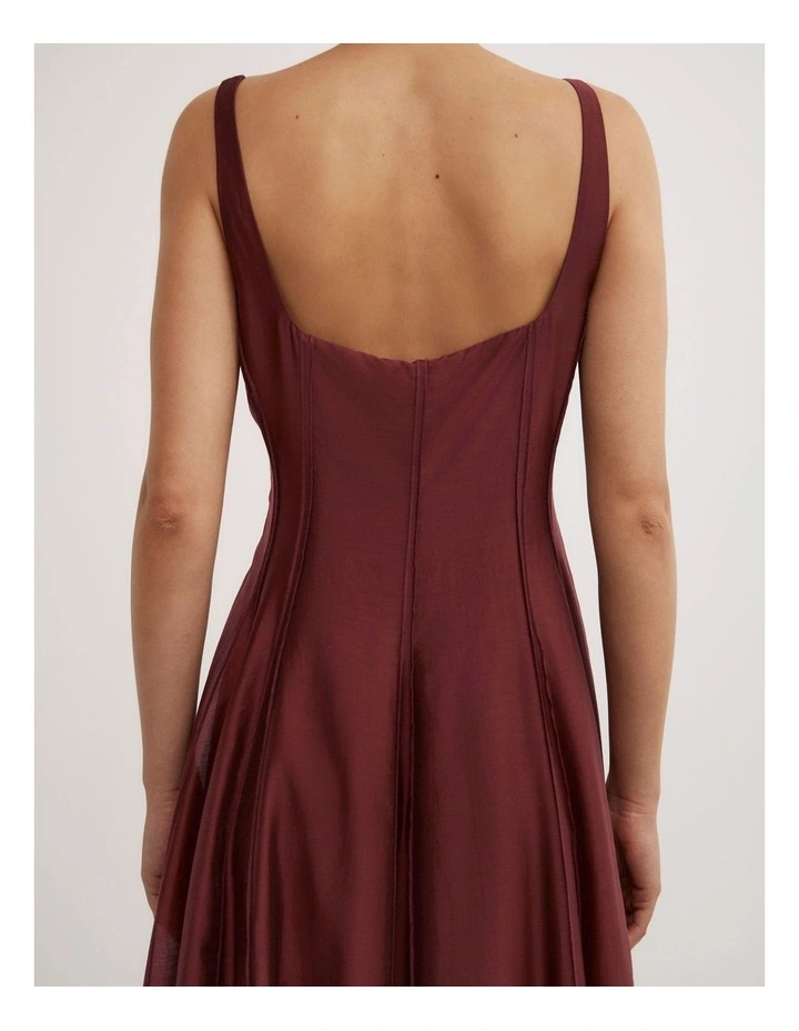 Seam Godet Dress in Rhubarb image 3