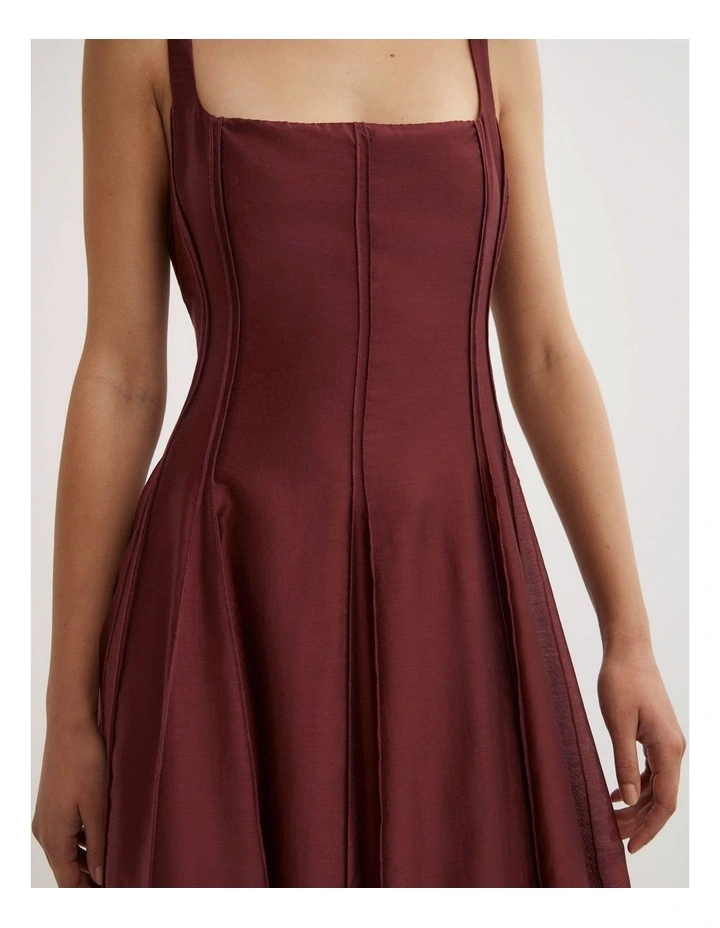 Seam Godet Dress in Rhubarb image 4