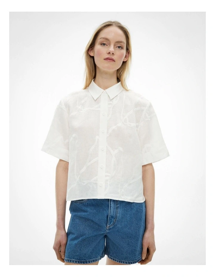 Relaxed Shirt in Fresh White image 1