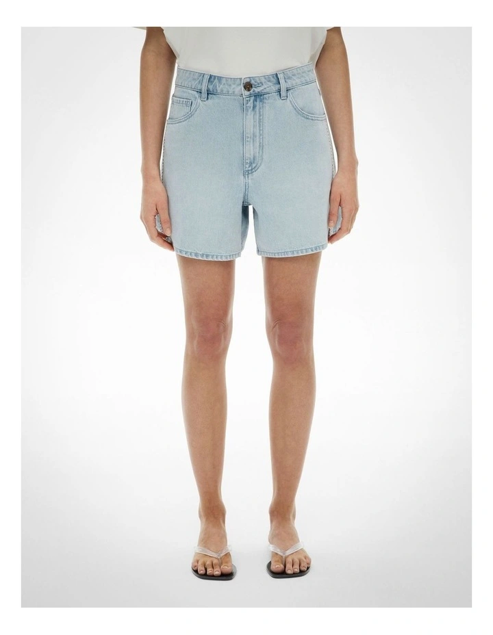Stitch Denim Shorts in Light Vintage Wash image 2
