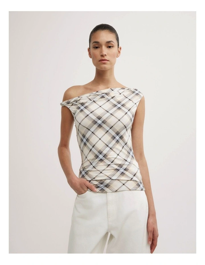 Twist Asymmetric Top in Check image 1
