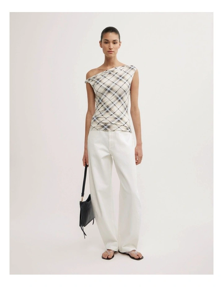 Twist Asymmetric Top in Check image 2