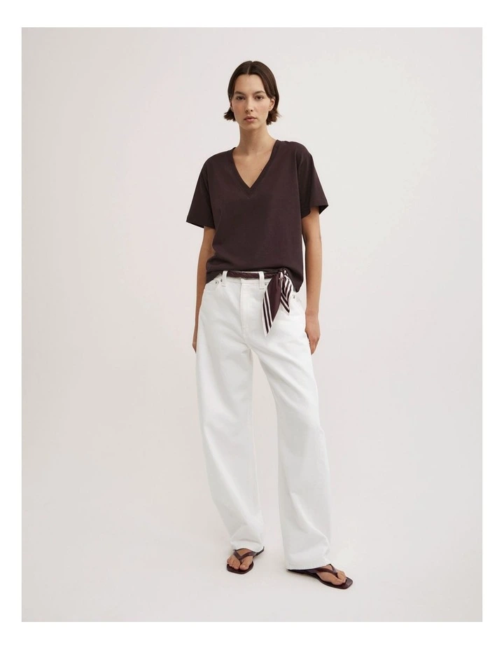 V Neck T-shirt in Espresso image 3