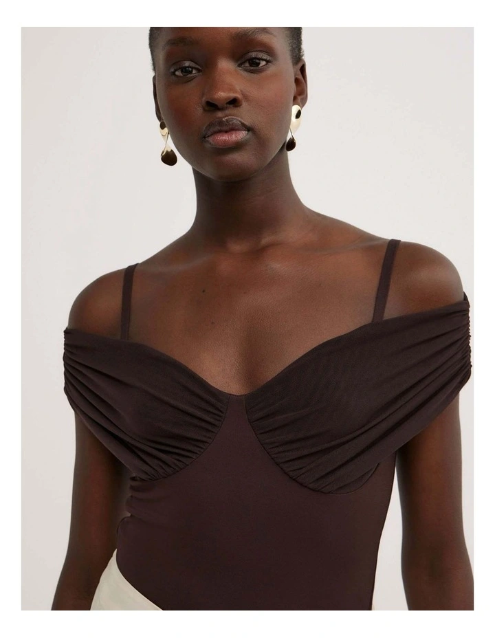 Off Shoulder Bodysuit in Espresso image 3