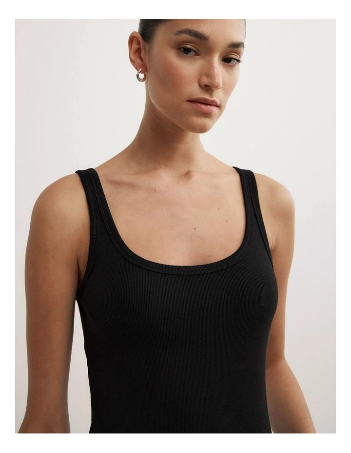 Fine Scoop Neck Tank Top in Black image 3