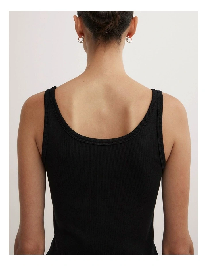 Fine Scoop Neck Tank Top in Black image 4