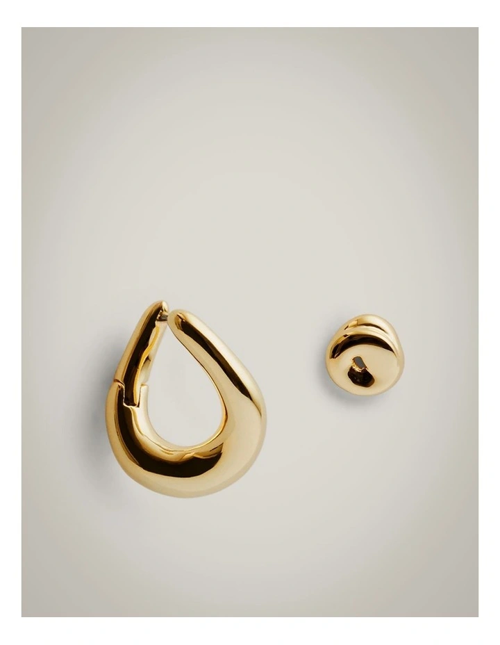 Meg Earrings Set in Gold image 3