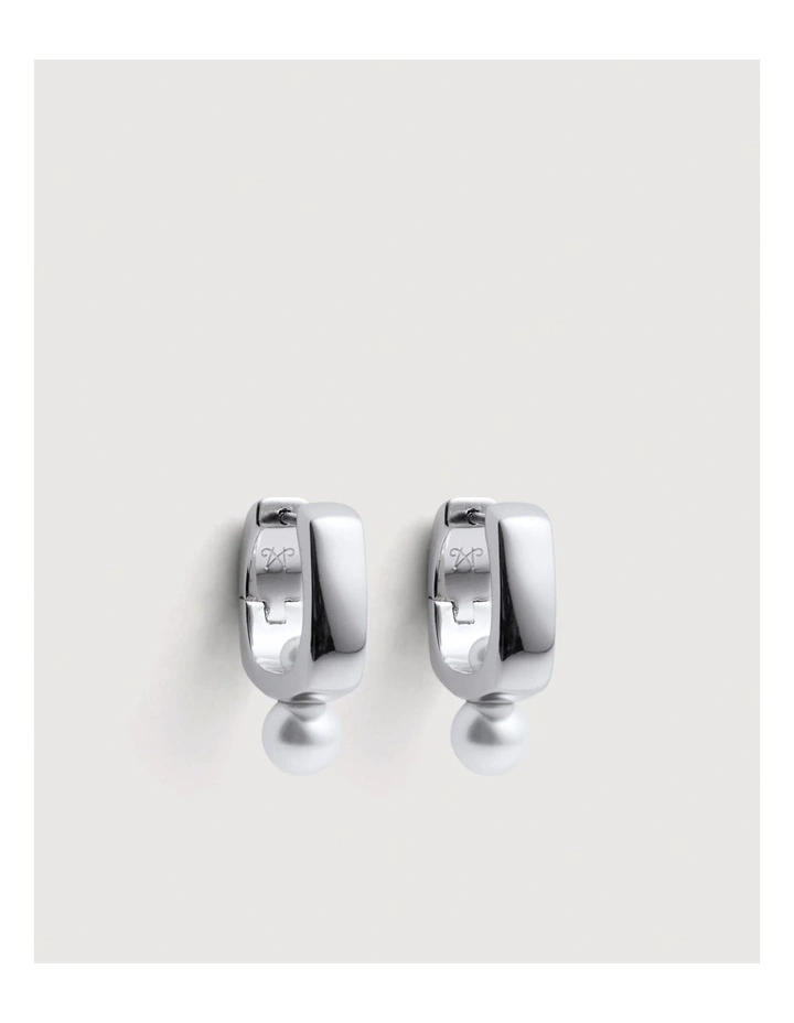 Lou Hoop Earrings in Silver image 1