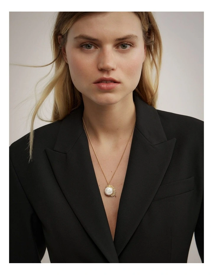 Eloise Necklace in Gold image 2