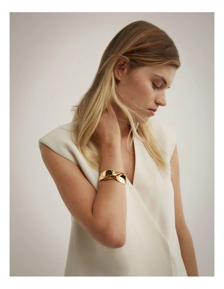 Talia Cuff in Gold image 2