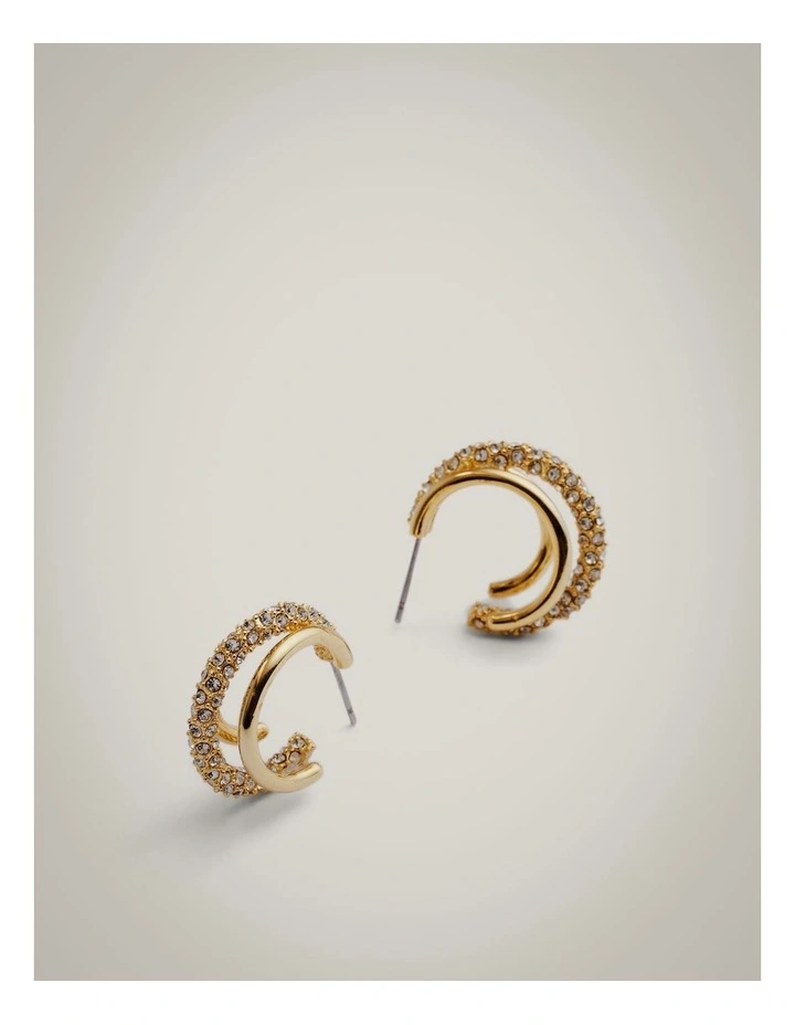 Nora Hoop Earrings in Gold image 4