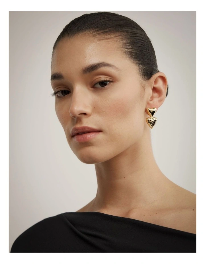 Sutton Molten Drop Earrings in Gold image 2