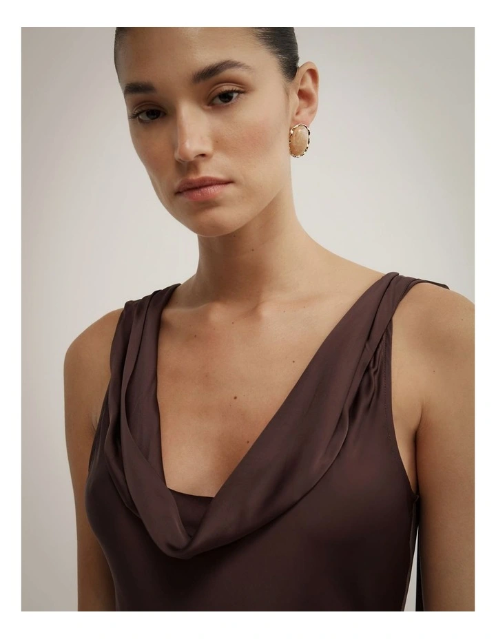 Frankie Stud Earrings in Gold image 2