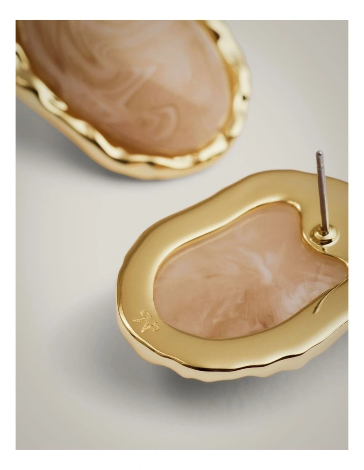 Frankie Stud Earrings in Gold image 4