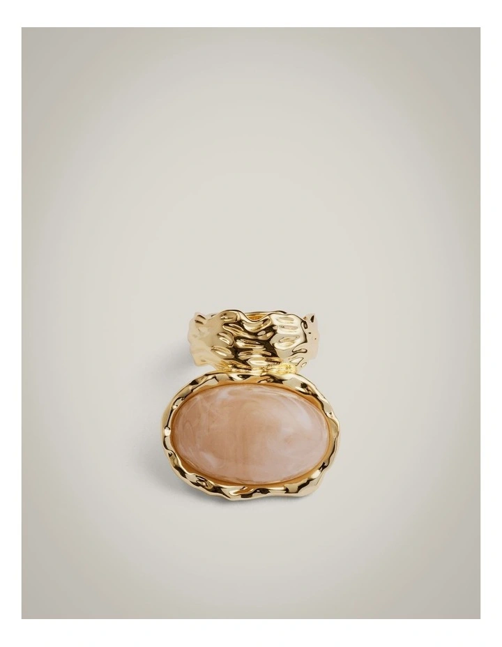 Frankie Ring in Gold image 3