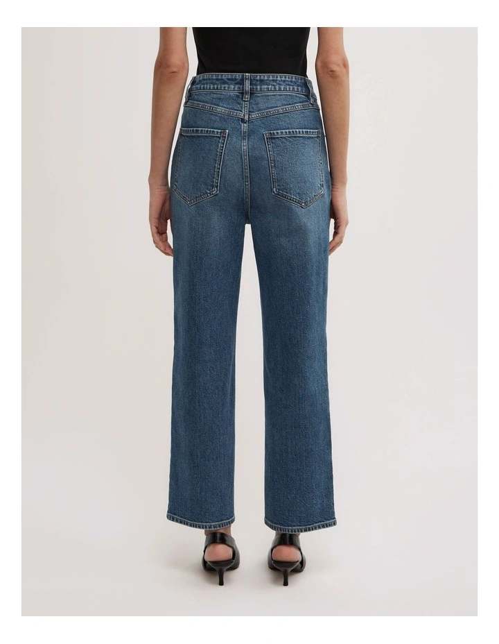 Straight Crop Jeans in Sorrento Blue image 6