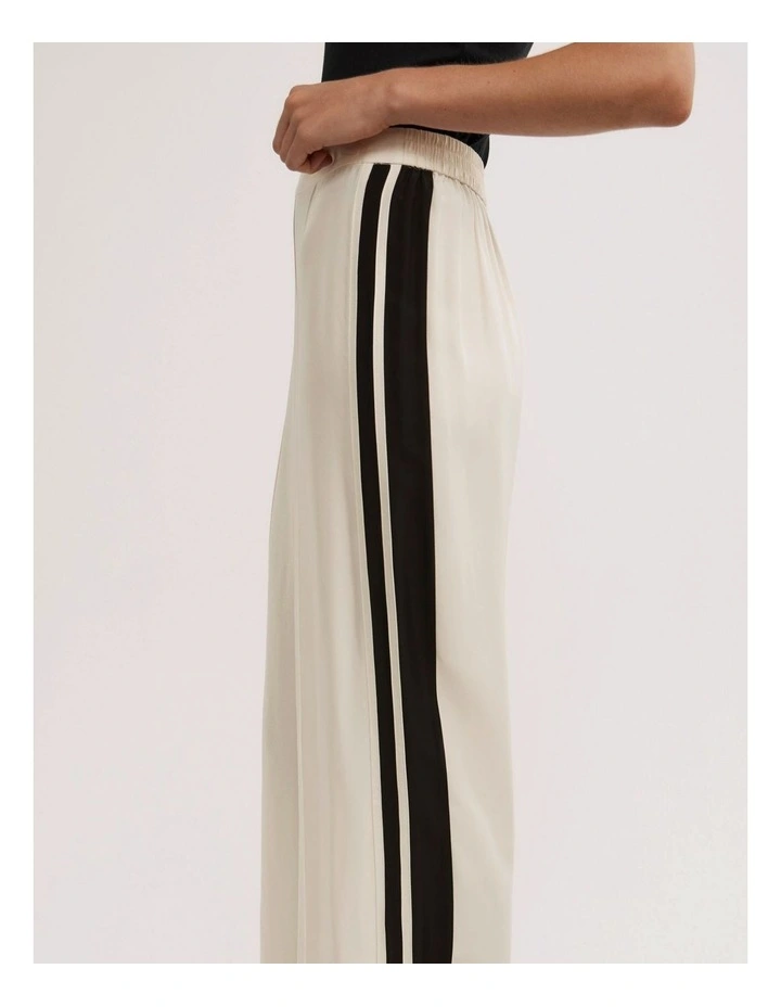 Flat Front Pants in Vanilla image 4