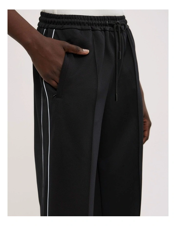 Piping Detail Trackpants in Black image 5