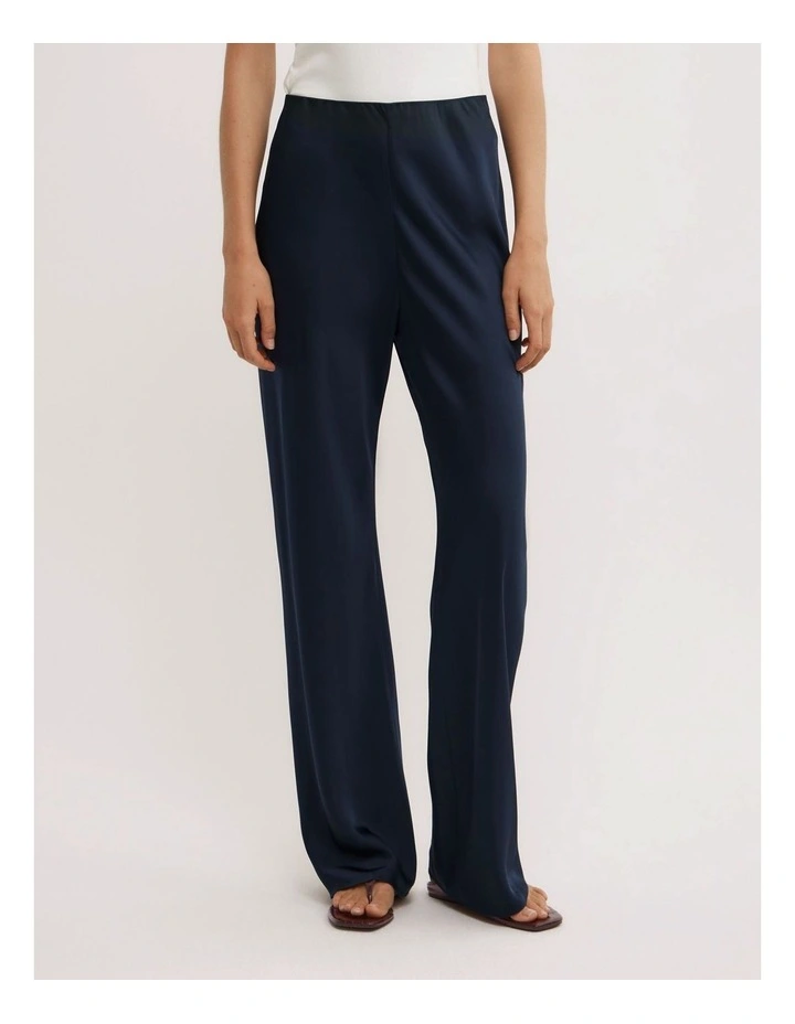 Bias Cut Pant in Navy image 2