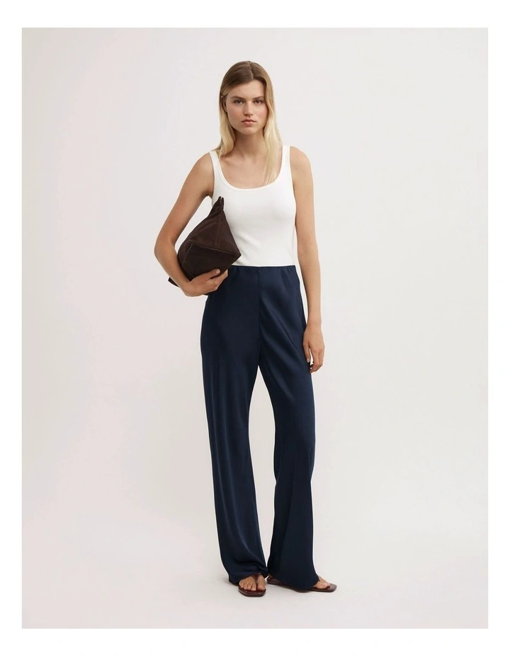 Bias Cut Pant in Navy image 3