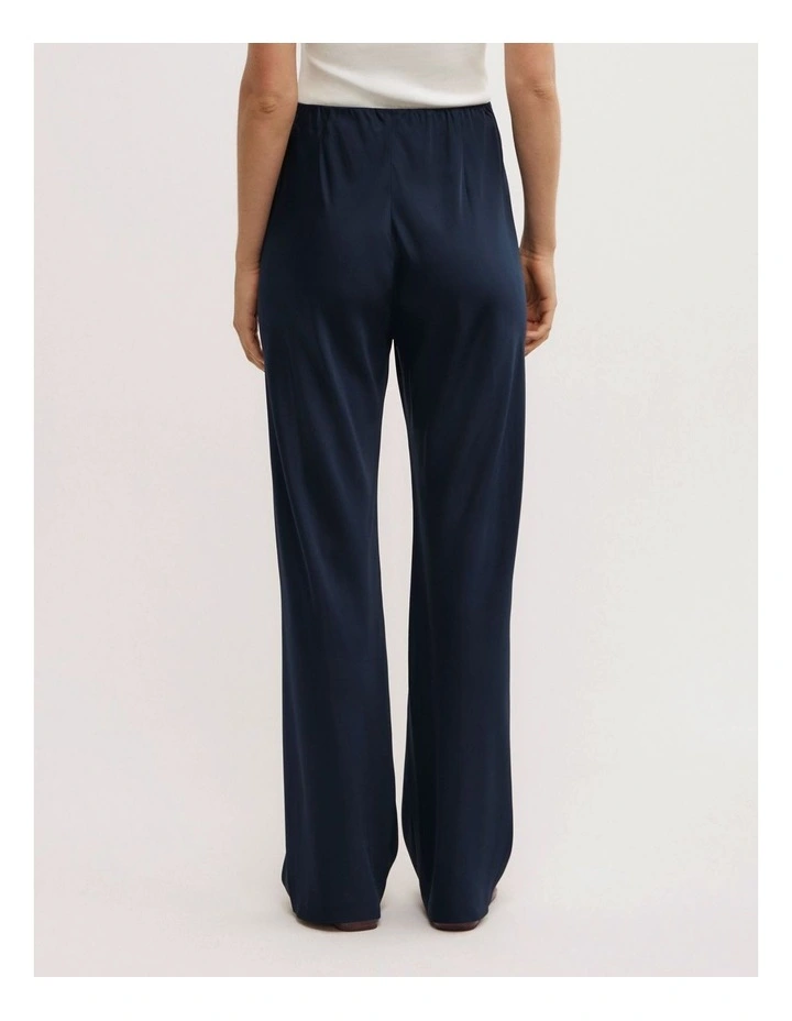 Bias Cut Pant in Navy image 5