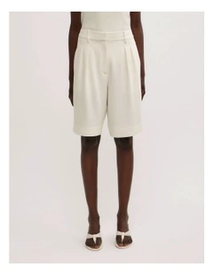 Bermuda Shorts in Vanilla