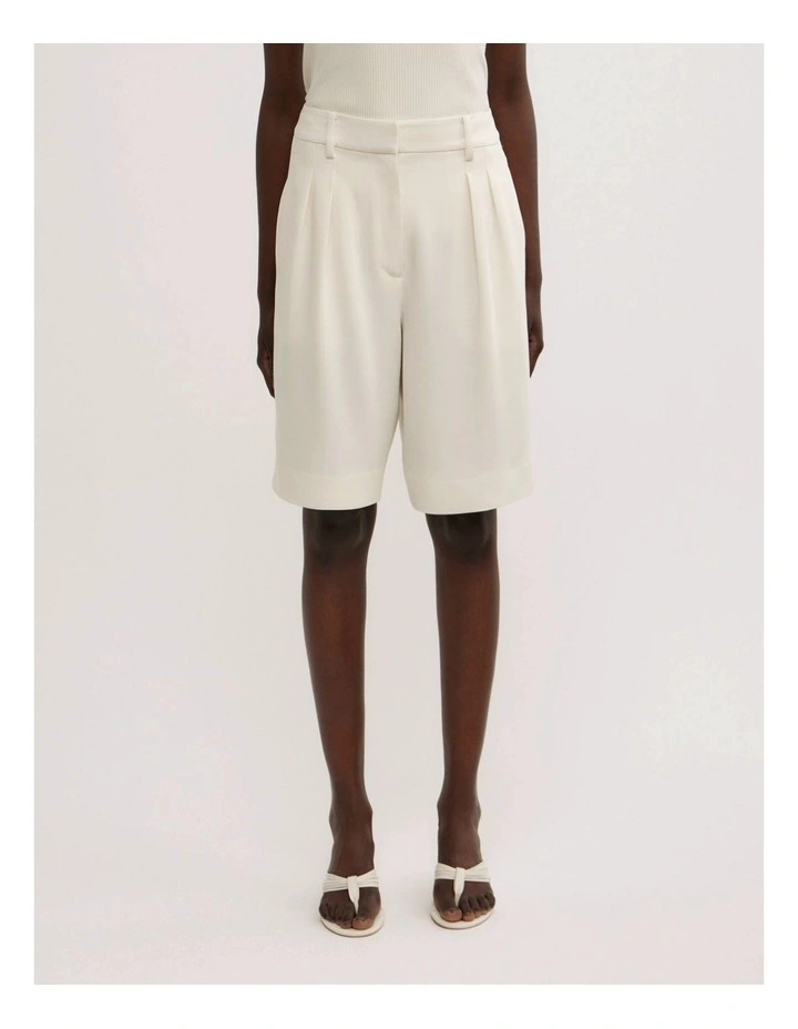 Bermuda Shorts in Vanilla image 1