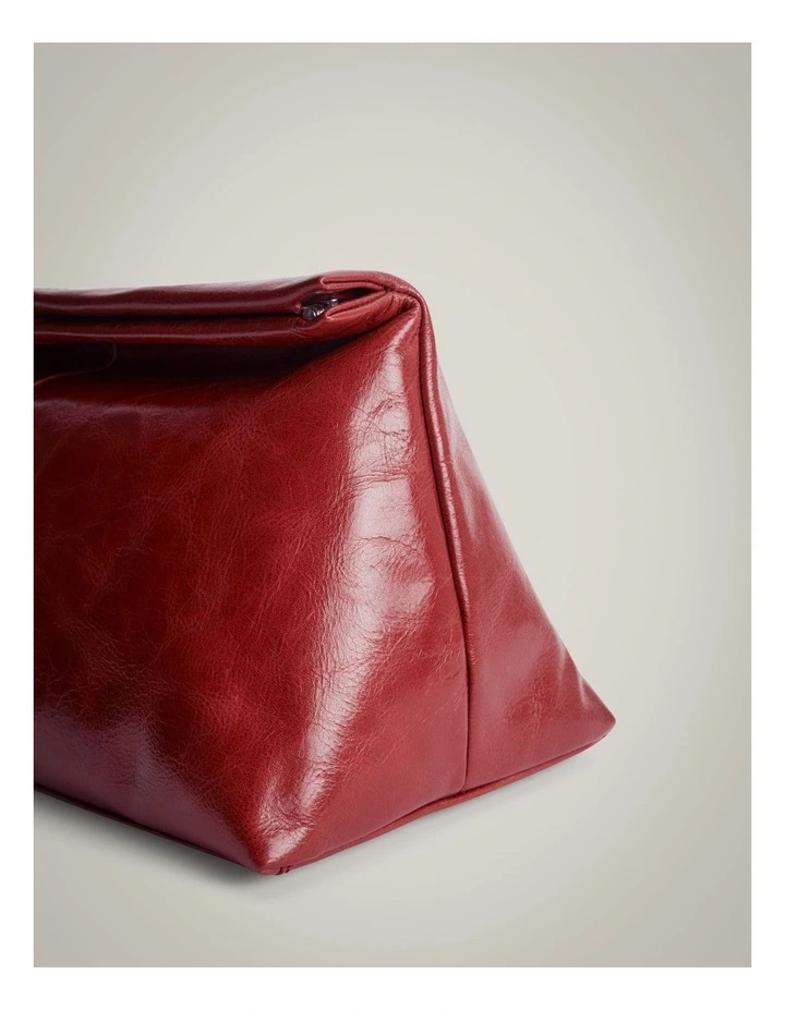 Scarlett Clutch in Ruby image 3