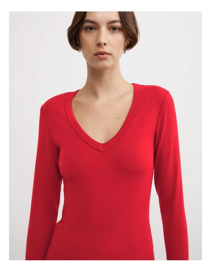 V Neck Long Sleeve Top in Red image 3