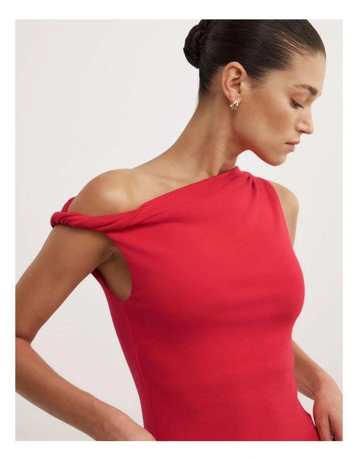 Twist Asymmetric Top in Red image 3