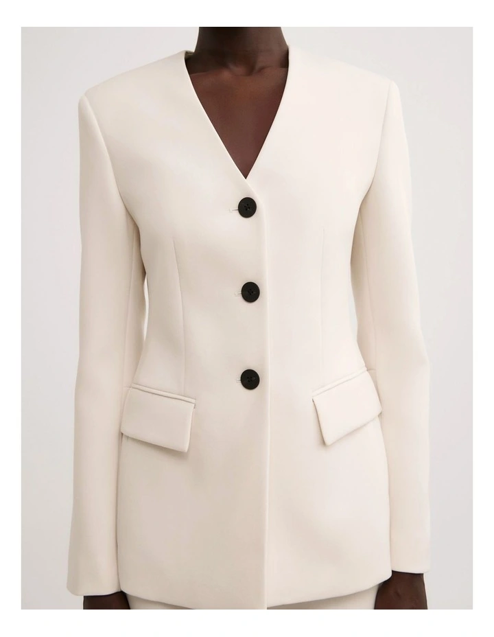 Collarless Blazer in Vanilla image 4