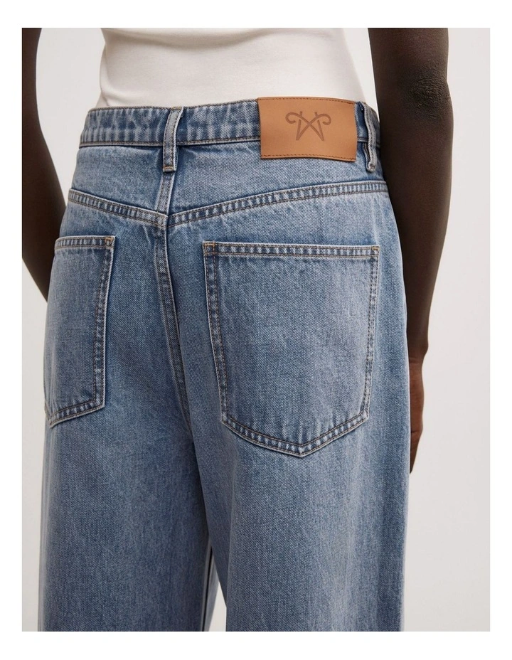 Crossover Jeans in Amalfi Wash image 4