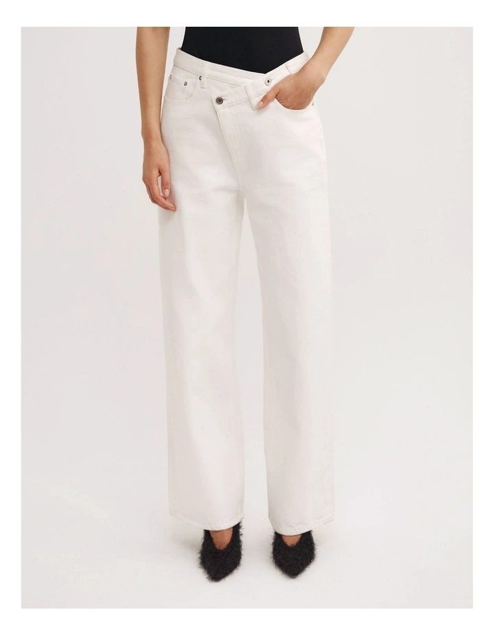 Crossover Jeans in Parchment image 5