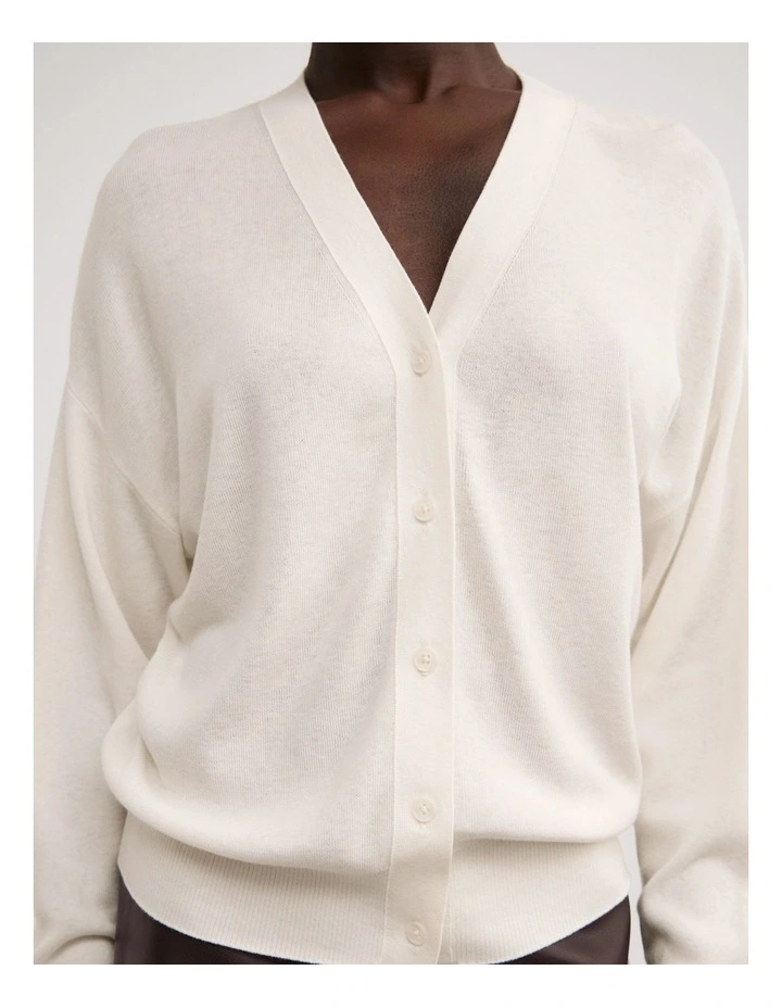 Relaxed V-Neck Cardigan in Vanilla image 3