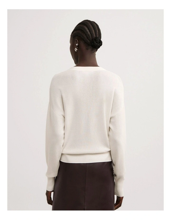 Relaxed V-Neck Cardigan in Vanilla image 5